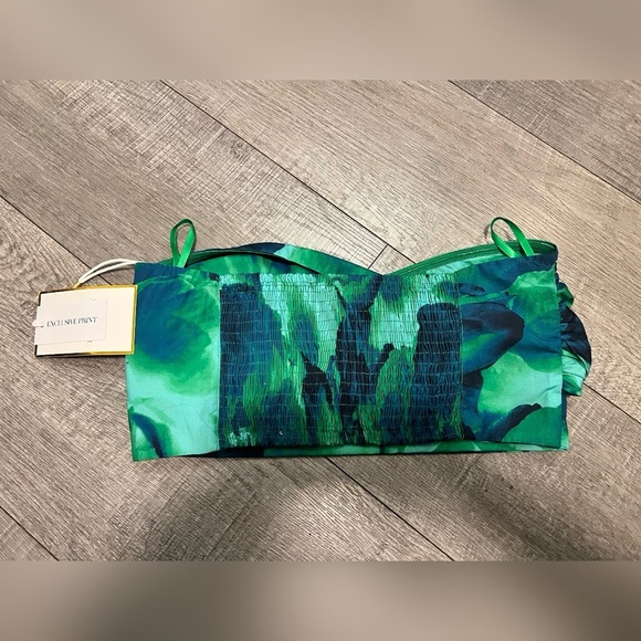 Runaway the Label AYLA CALISTA TOP CALISTA GREEN NEW Size L - Picture 4 of 6